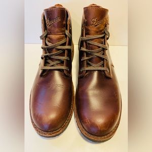 Danner, Wolf Creek Chukka dark brown boot, men size 10.5